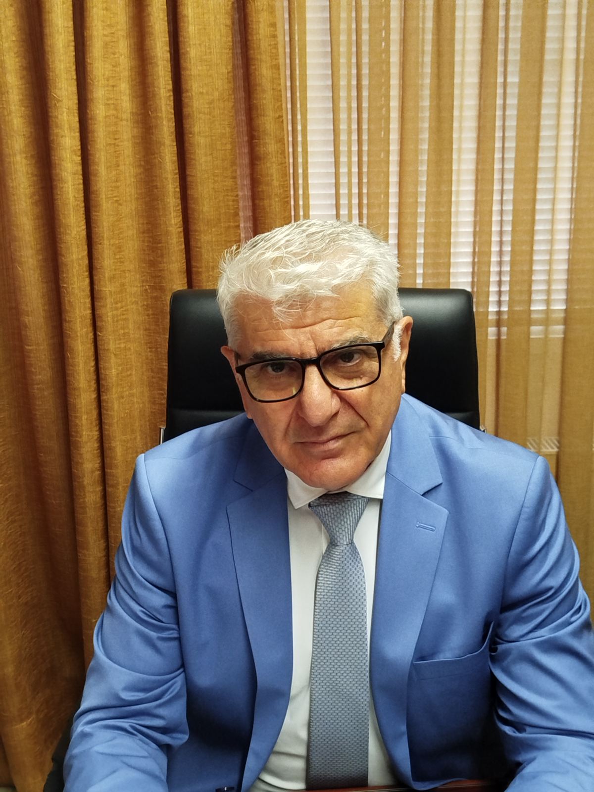 IMG 0bc51ef30888134616ea017adcc85184 V